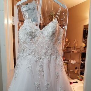 Wedding dress